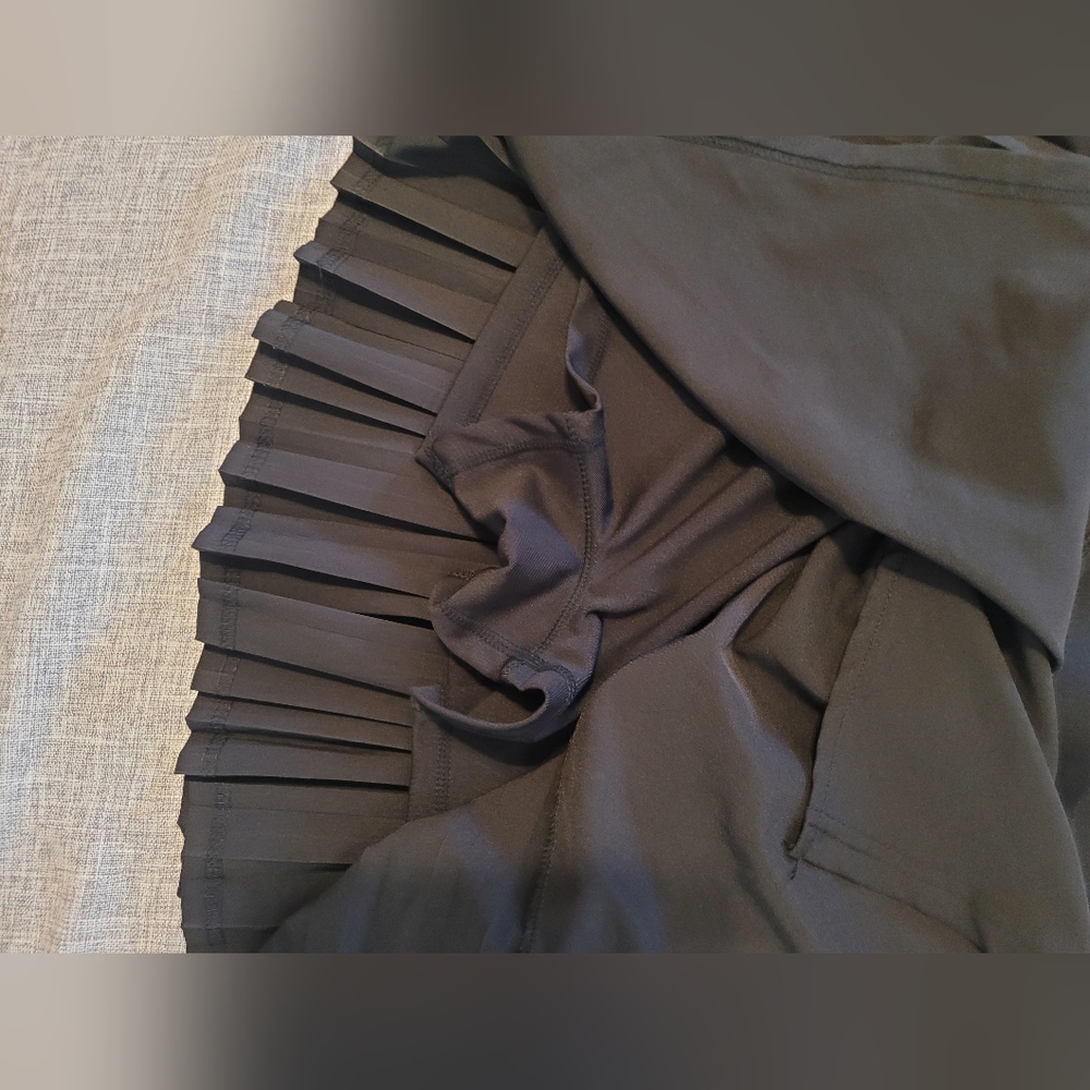 LA+IMAGE SKIRT - Picture 3 of 6